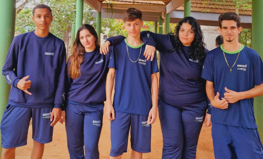 Parceiro da Escola inicia entrega de uniformes para colégios estaduais