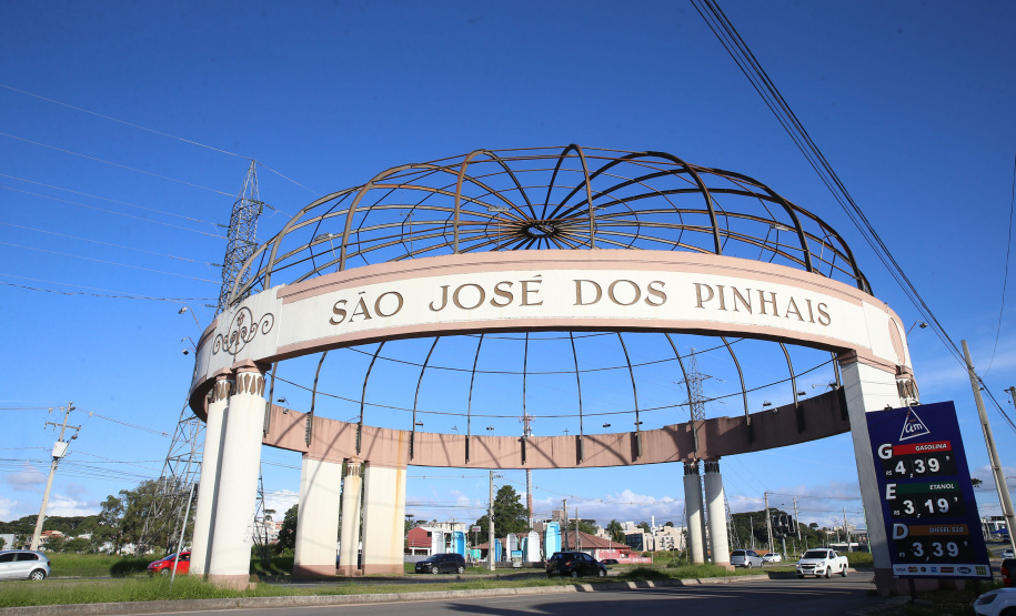 Repasses do Governo do Paraná aos municípios aumentam 10,6% em março e superam R$ 1,26 bilhão