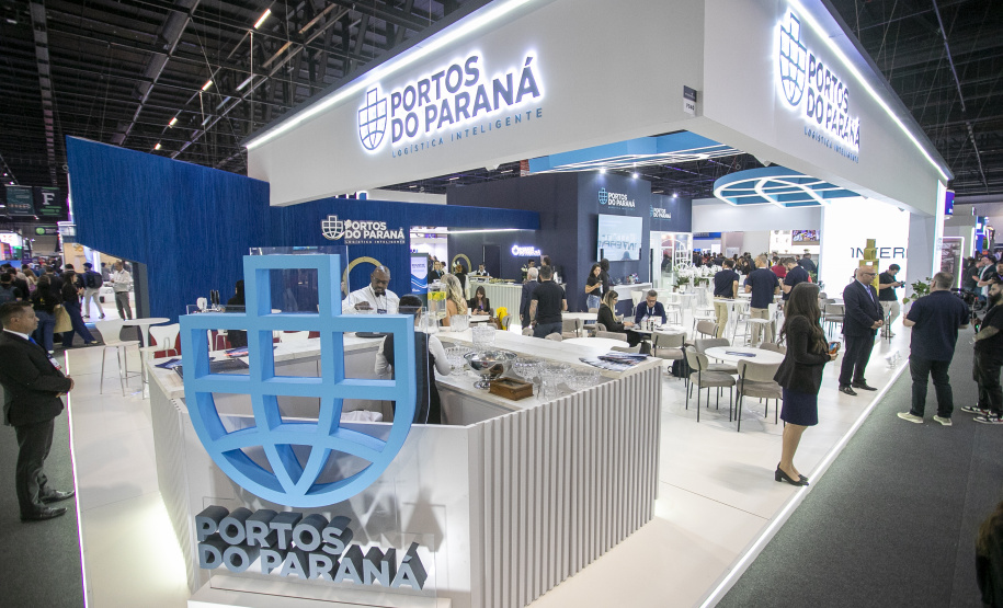 Portos do Paraná impulsiona negócios e debate avanços no marco legal portuário na Intermodal 2025