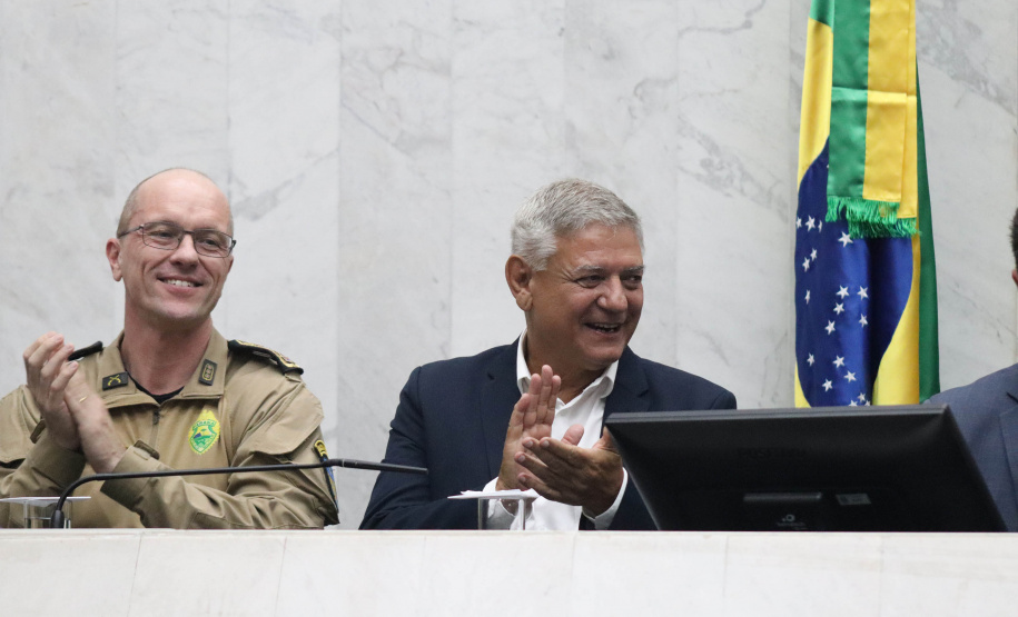 Verão Maior Paraná é homenageado na Assembléia Legislativa do Paraná