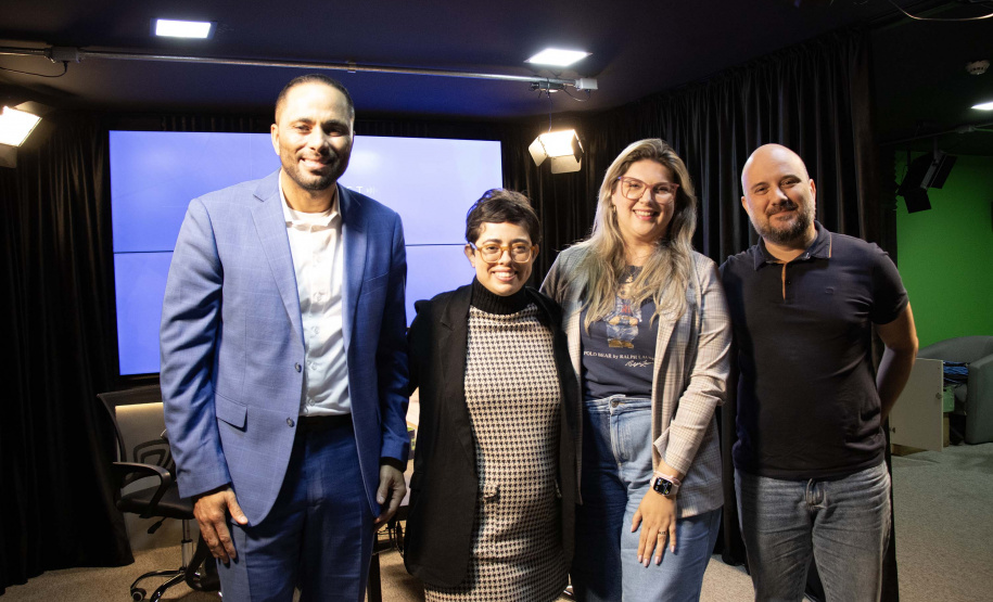 Dia do Trabalhador: podcast destaca política de geração emprego no Paraná