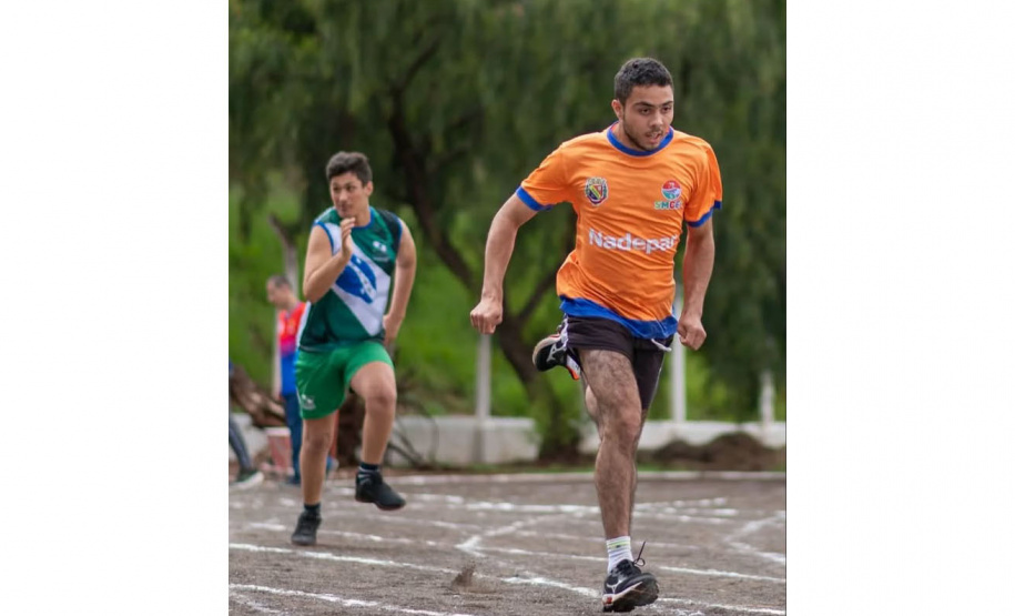 Dia Mundial da Conscientização do Autismo: rede estadual de educação acolhe professores e estudantes com TEA