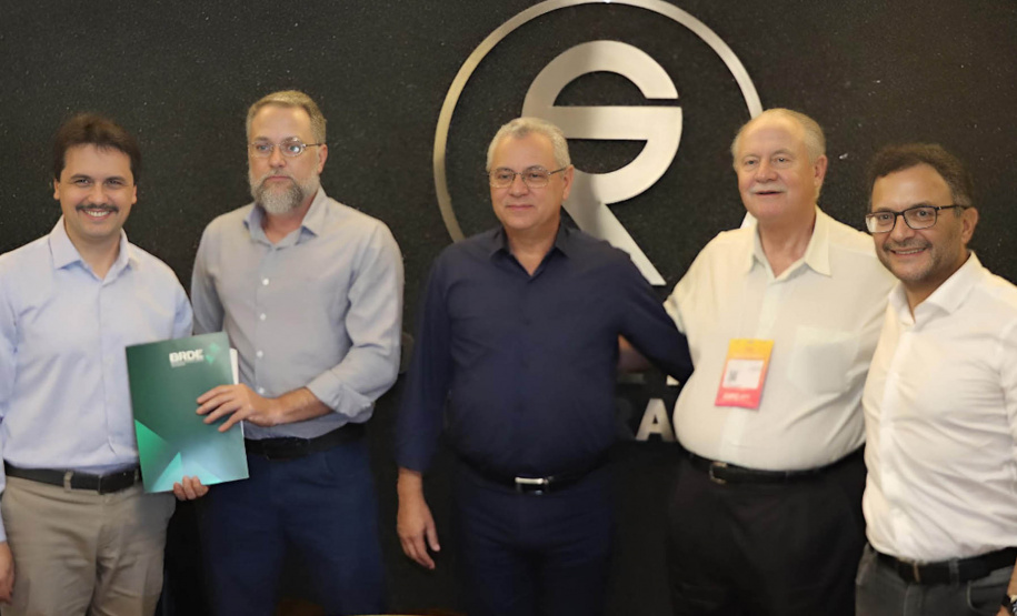BRDE - novos contratos de financiamento durante ExpoLondrina