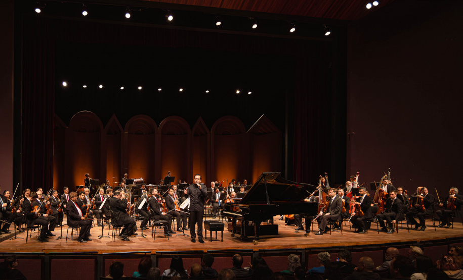 Orquestra Sinfônica do Paraná encanta público com obras de Prokofiev e Schumann