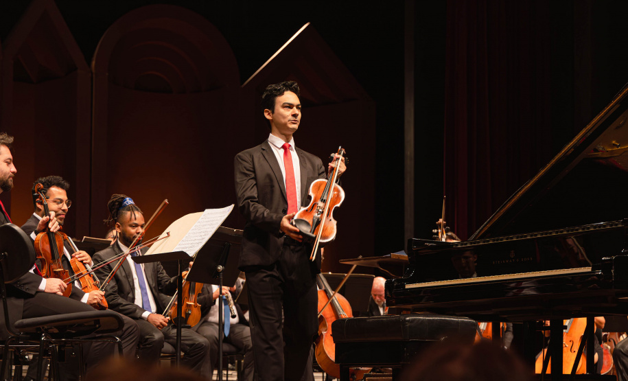 Orquestra Sinfônica do Paraná encanta público com obras de Prokofiev e Schumann