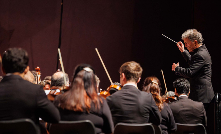 TEATRO GUAÍRA OSP REGÊNCIA HOLANDES Vincent de Kort
