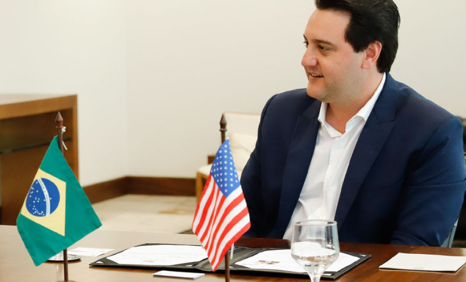 Ratinho Junior viaja aos EUA para concretizar aquisição de tecnologia de gigante global de segurança