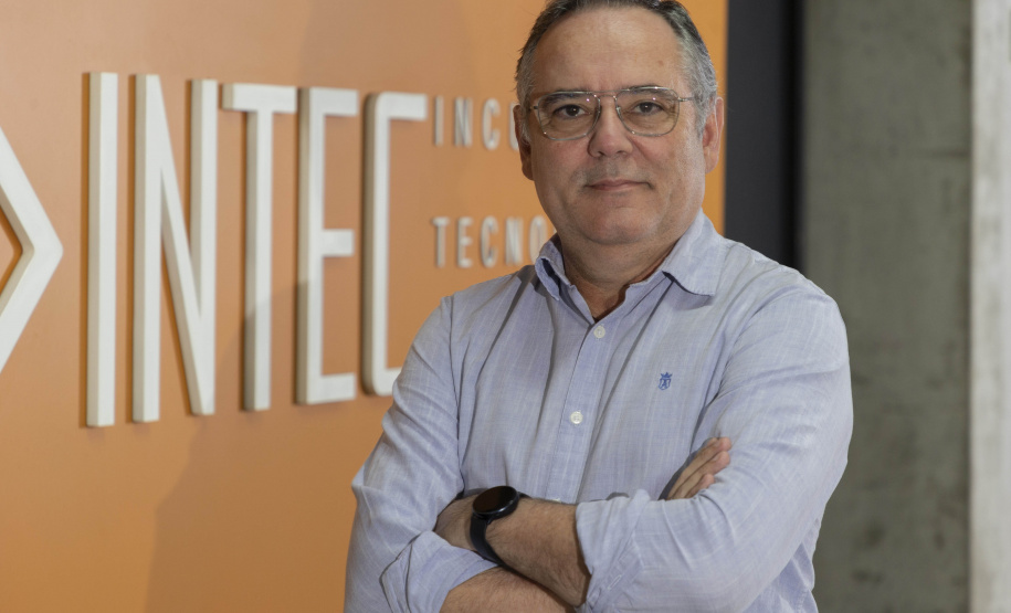 Incubada no Tecpar, startup busca aumentar eficiência na geração de energia solar