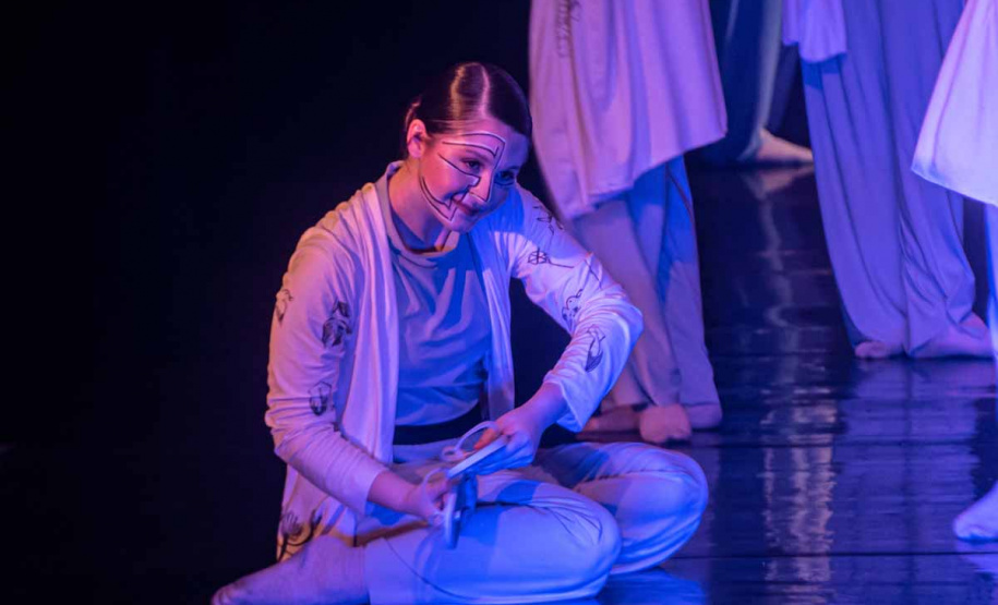 : Grupo de dança do Colégio Estadual do Paraná prepara turnê em homenagem a Poty Lazzarotto