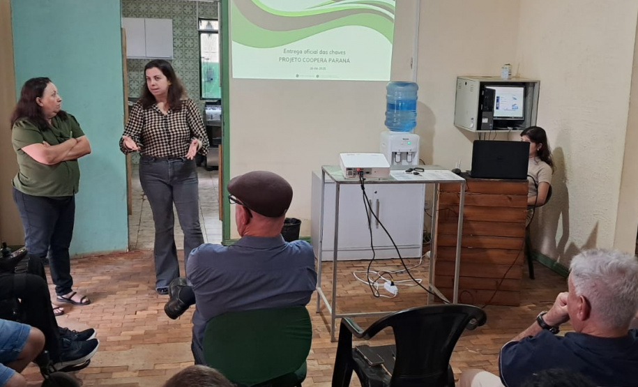 SEAB Cooperativa recebe veículos para fortalecer distribuição de alimentos escolares