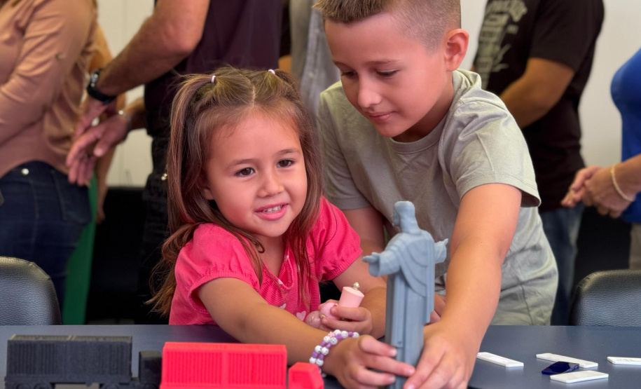 Carreta da Inovação inicia atividades gratuitas em Rolândia e Borrazópolis