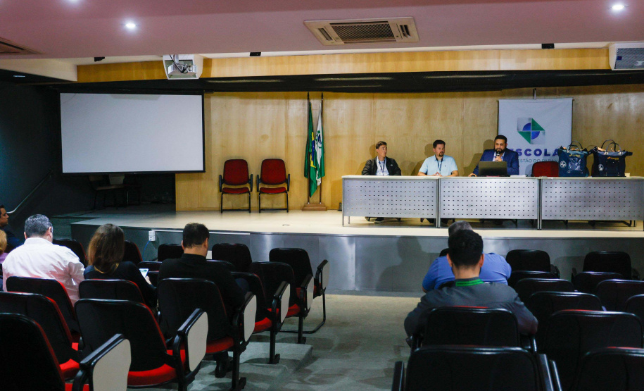 Consórcios apresentam propostas para Centrais de Atendimento ao Cidadão do Paraná