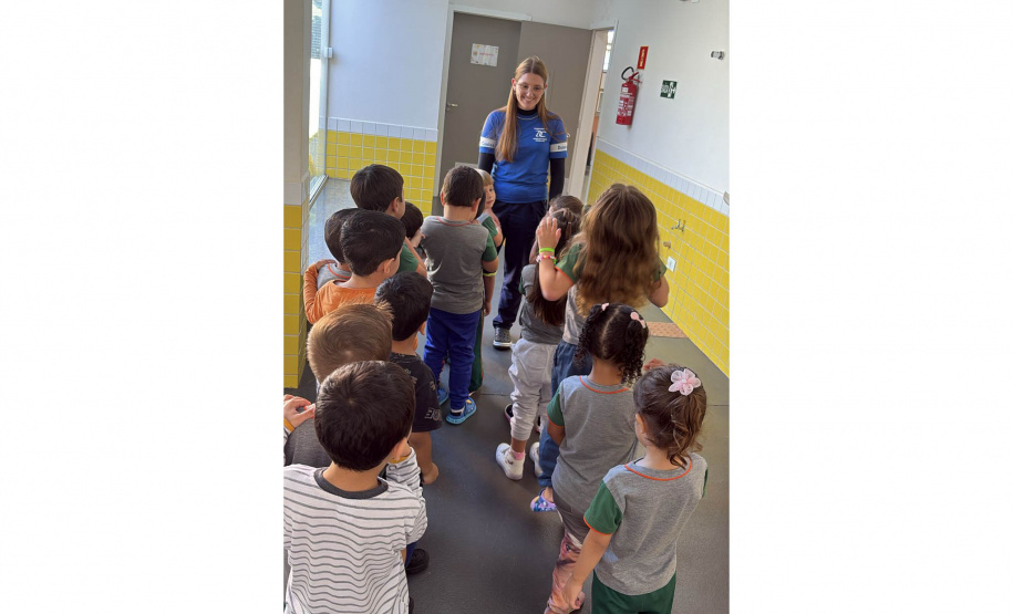 1º de maio: simulação em colégio leva estudantes para o mercado de trabalho