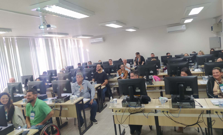 Capacitação fortalece atuação e atualiza procedimentos de 31 Procons municipais