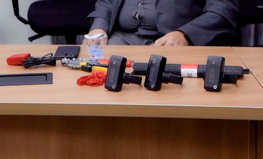 Como será a monitoração simultânea de mulheres vítimas de violência e agressores