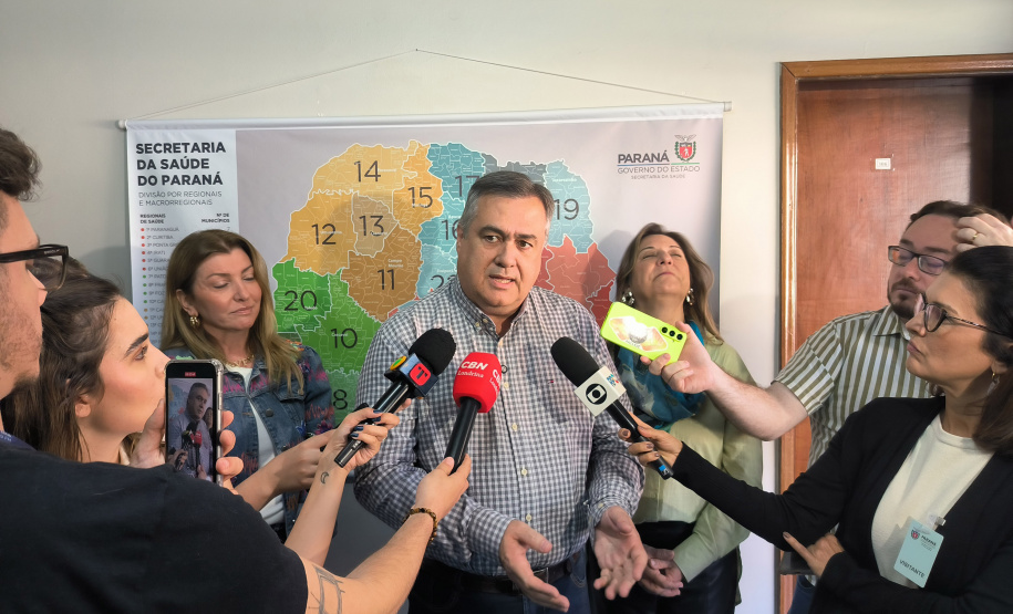 SESA - “Vacinar, vacinar e vacinar” secretário reforça apelo à população diante do avanço de vírus respiratórios no Paraná