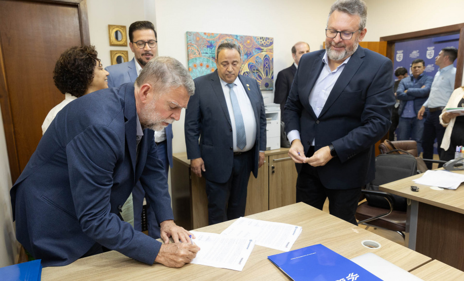 Sanepar amplia sistema de abastecimento e esgoto em Paraíso do Norte