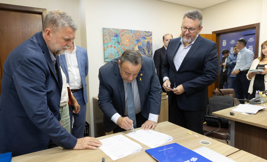 Sanepar amplia sistema de abastecimento e esgoto em Paraíso do Norte