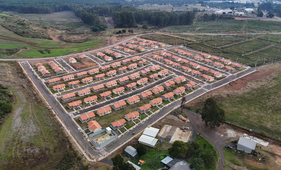 Casa Fácil Paraná, a Cohapar financia diretamente a construção de casas para famílias com renda de um a seis salários mínimos em Palmas Foto: Geraldo Bubniak/AEN
