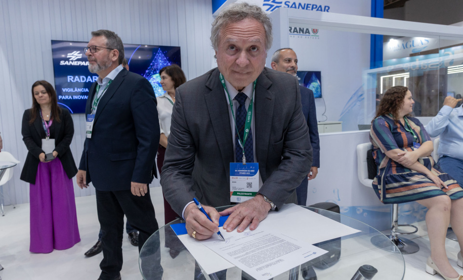 Sanepar anuncia programas de inovação durante Congresso da ABES