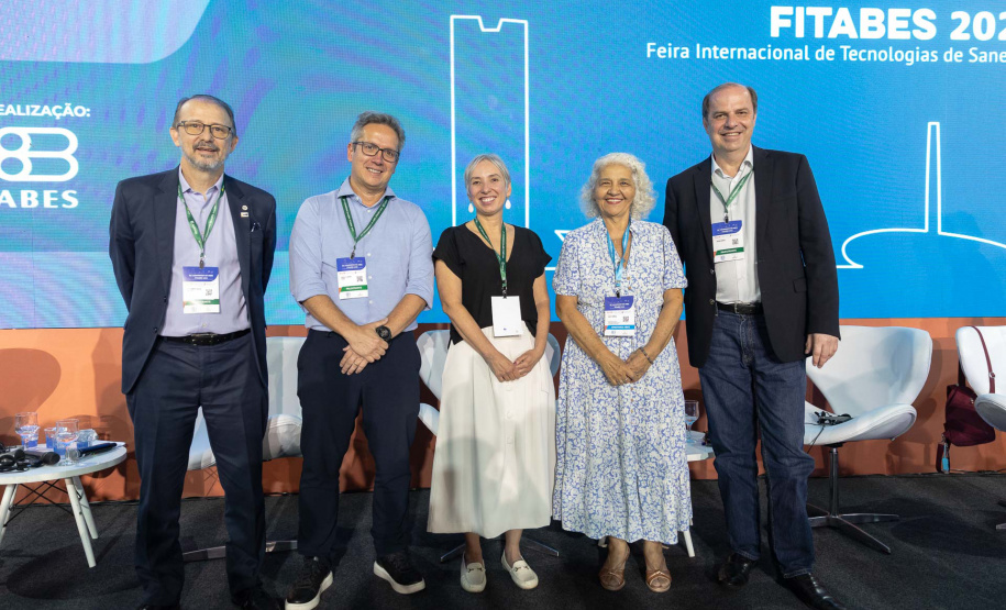 Diretor de Operações da Sanepar apresenta resultados do programa de Saneamento Rural do Paraná, que é diferenciado no país