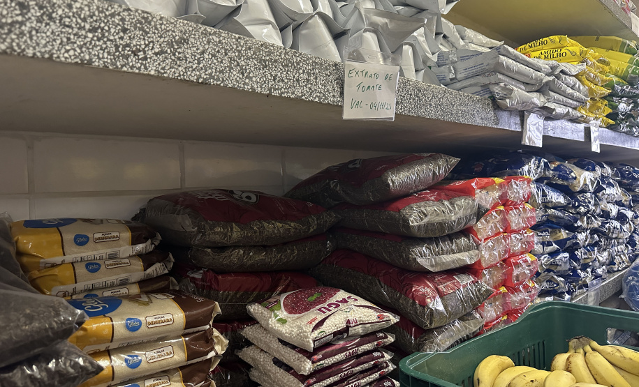 Governo do Paraná faz a entrega da 3ª remessa de produtos que compõem o cardápio escolar