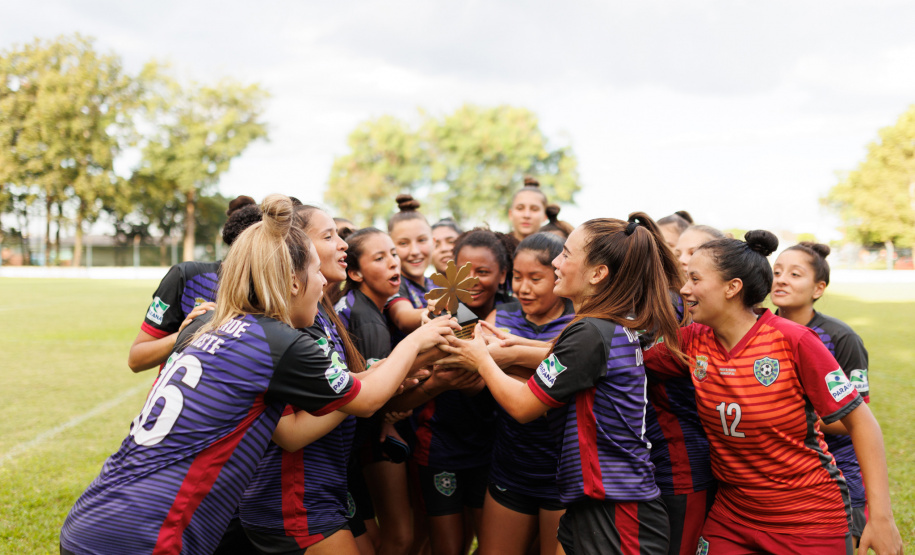 ESPORTE PARANÁ BOM DE BOLA