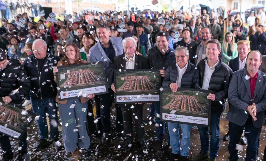 Palmas, 22 de maio de 2025 - O vice-governador Darci Piana participa da inauguração do Residencial Verdes Campos. São 199 casas, sendo todas as unidades subsidiadas pelo Governo do Estado, por meio do Casa Fácil Paraná.