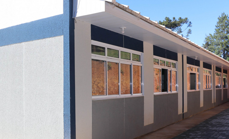 Substituição de salas de madeira já beneficiou mais de 12 mil alunos de escolas do Paraná