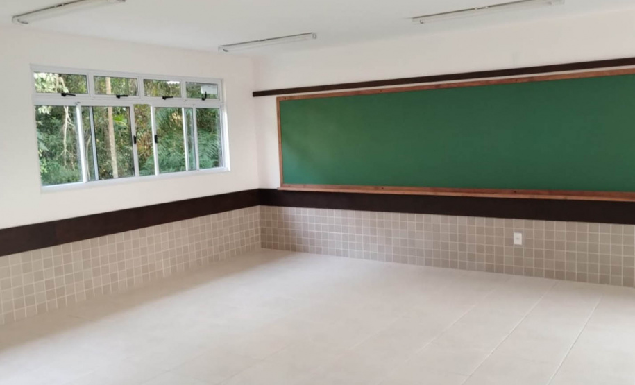 Substituição de salas de madeira já beneficiou mais de 12 mil alunos de escolas do Paraná