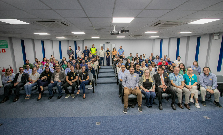 Portos do Paraná assina pacto para expandir ações de conscientização social