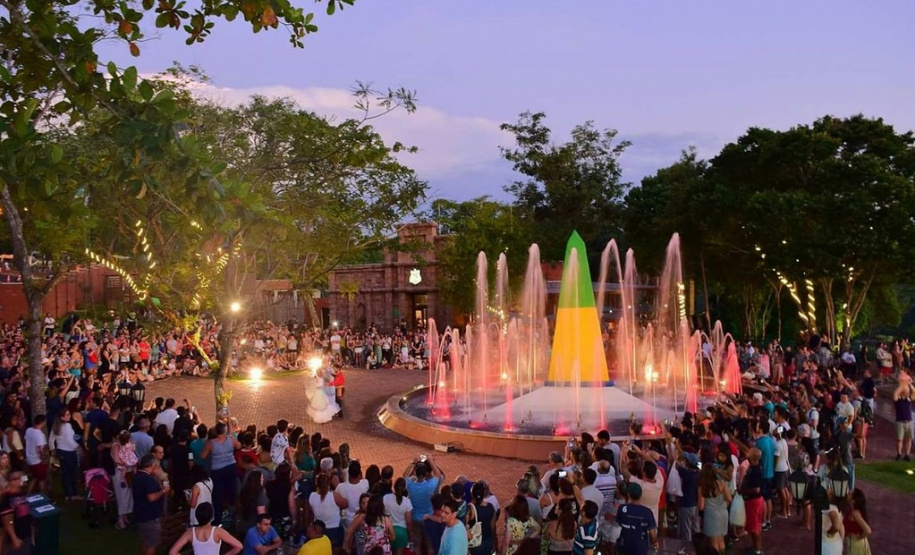 Foz do Iguaçu é o 3º destino brasileiro que mais recebeu eventos internacionais em 2024