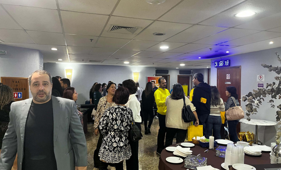 Cerca de 100 agentes de viagens home office são capacitados pelo Viaje Paraná