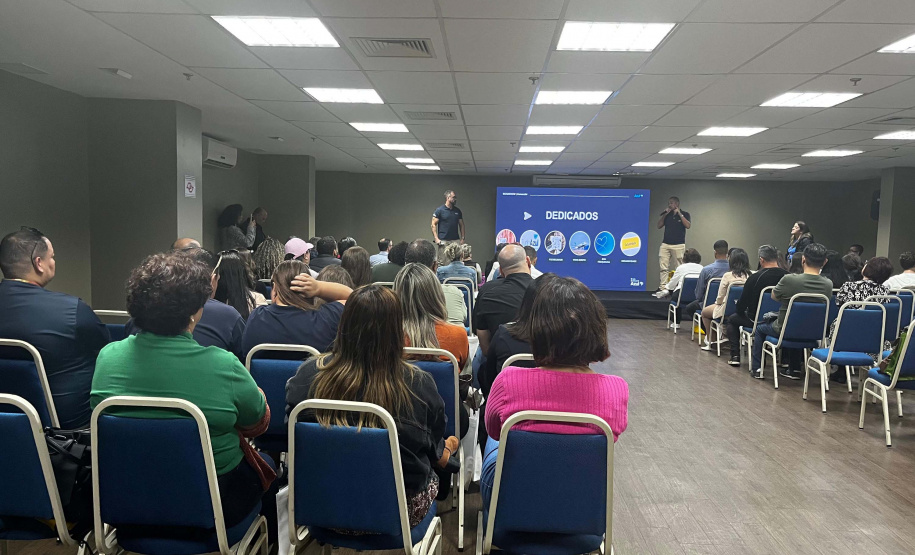 Cerca de 100 agentes de viagens home office são capacitados pelo Viaje Paraná