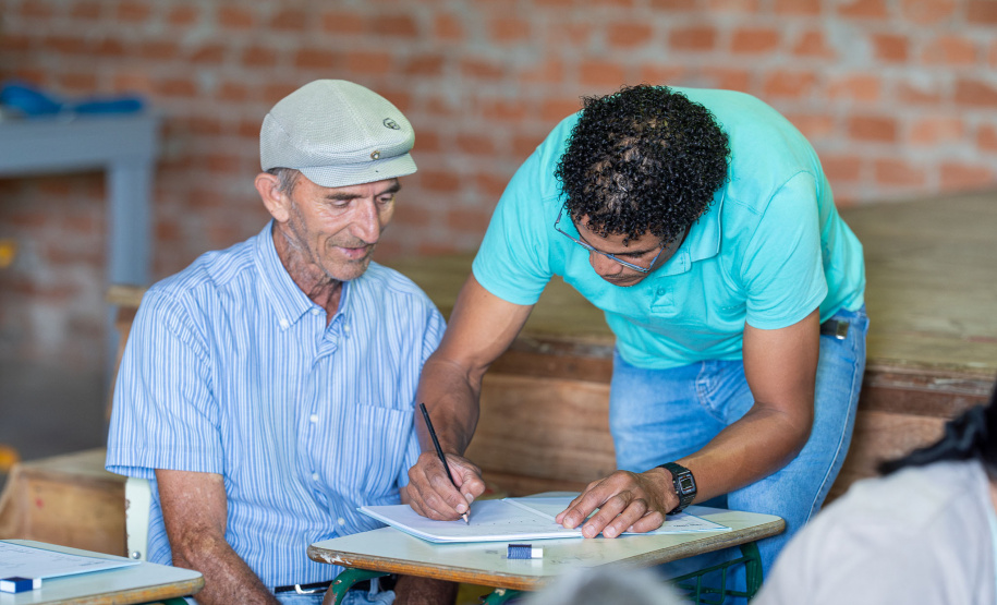 Últimos dias para se inscrever no Alfabetiza Paraná: prazo termina nesta quinta-feira (15)