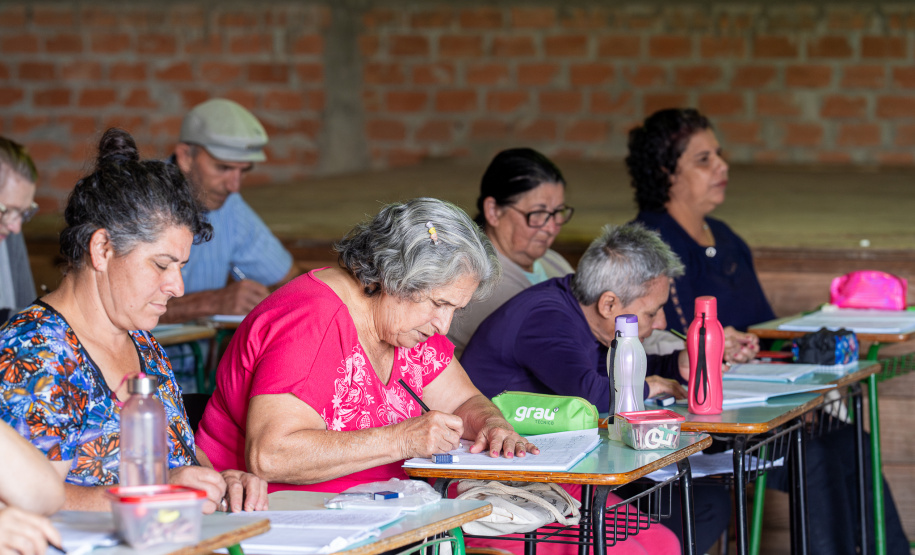 Alfabetiza Paraná: inscrições prorrogadas até 25 de maio em todo o Estado