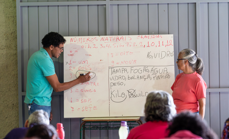 Alfabetiza Paraná: inscrições prorrogadas até 25 de maio em todo o Estado