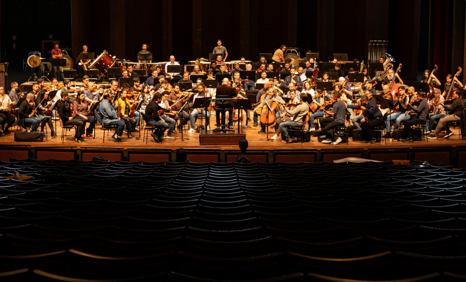 Símbolo da cultura no Estado, Orquestra Sinfônica do Paraná celebra 40 anos