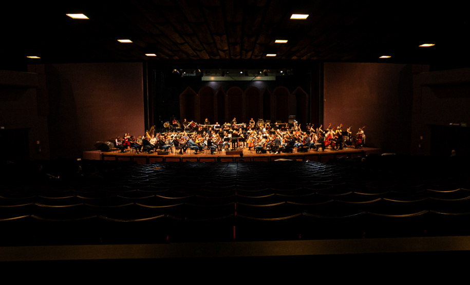 Símbolo da cultura no Estado, Orquestra Sinfônica do Paraná celebra 40 anos
