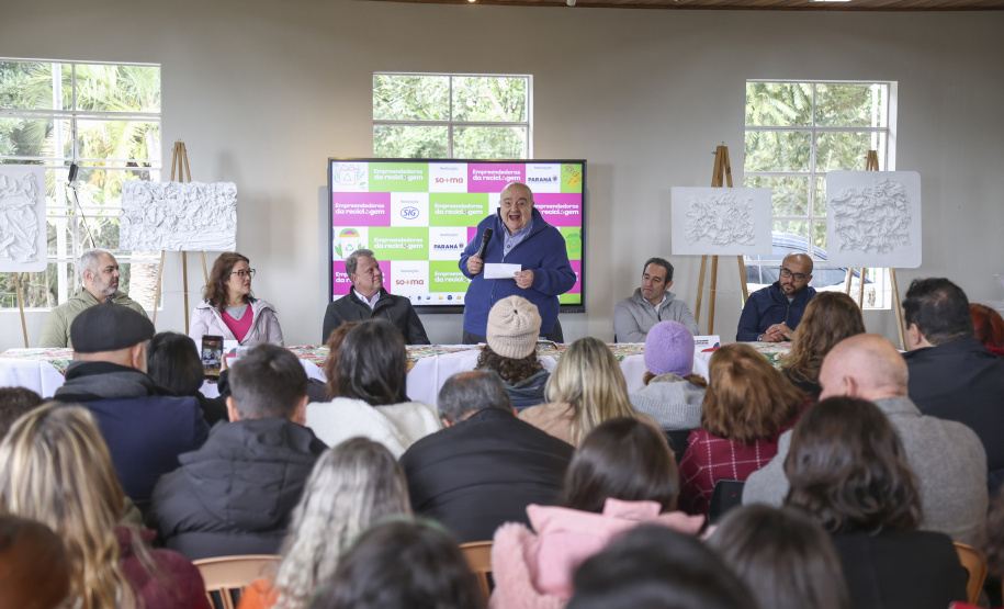 Paraná qualifica mulheres da reciclagem para atuação empreendedora