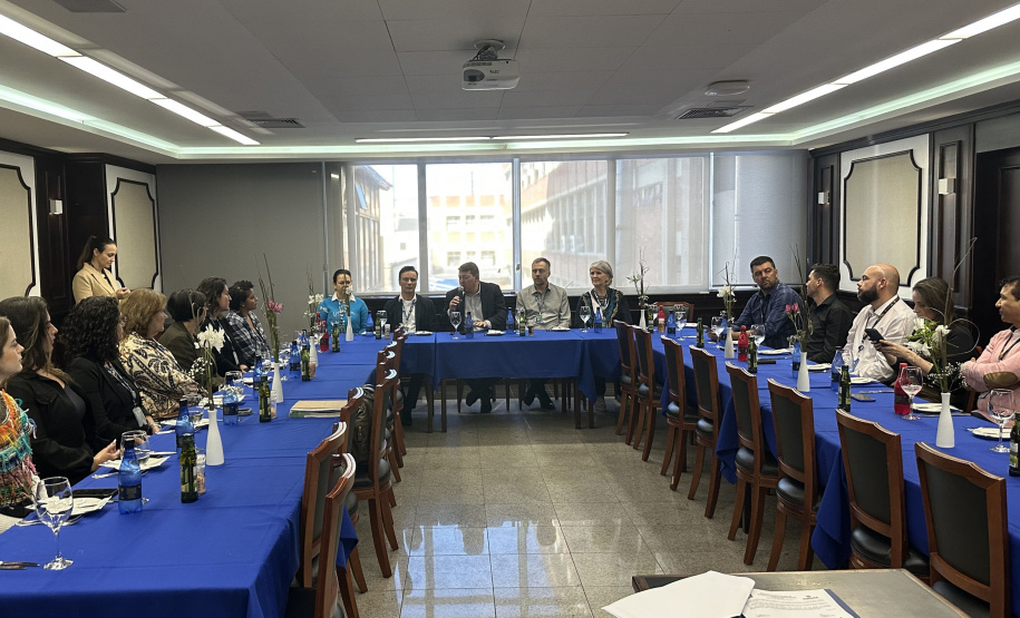 Governo do Paraná investe na valorização das merendeiras com capacitação inédita em parceria com o Senac