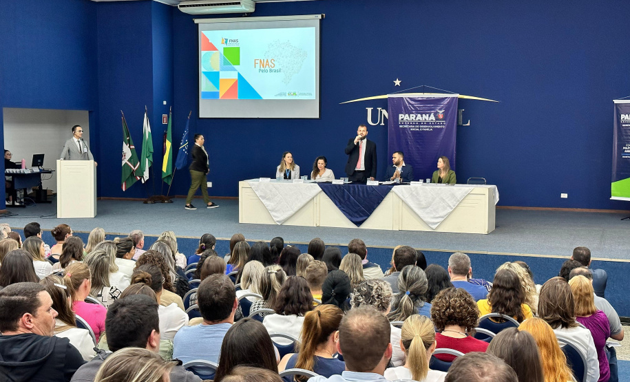 Estado reúne gestores e técnicos da assistência social para aprimorar conhecimentos e fortalecer ações