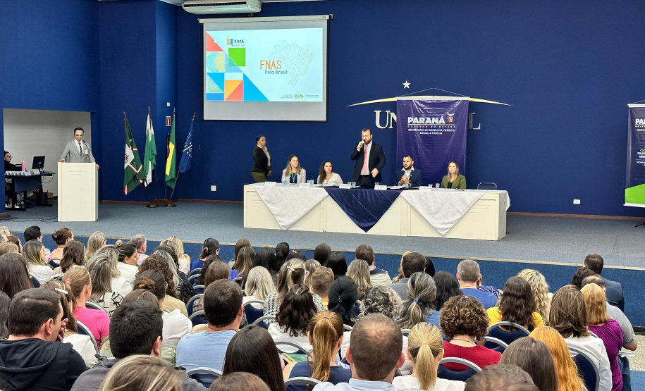 Estado reúne gestores e técnicos da assistência social para aprimorar conhecimentos e fortalecer ações