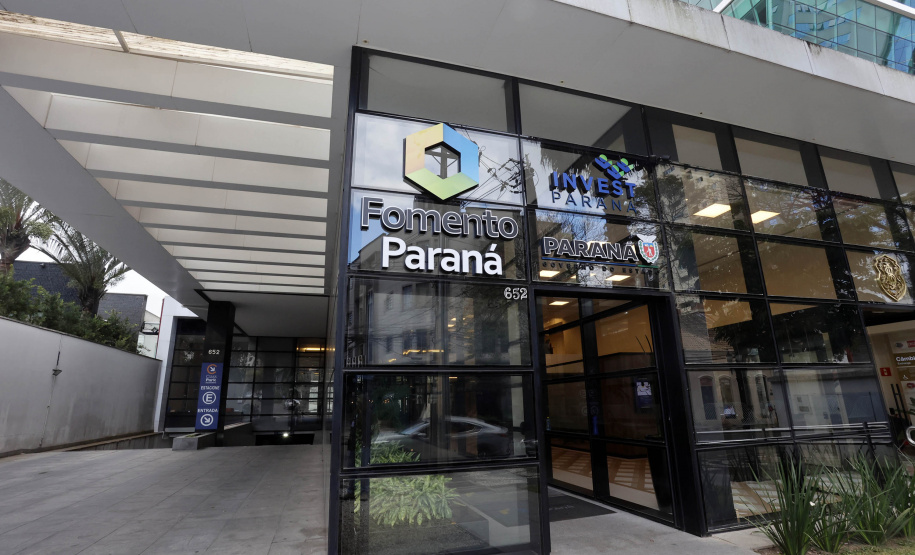 FOMENTO PARANÁ BANCO AGRICULTOR PARANAENSE