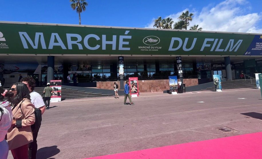 Paraná marca presença no Marché du Film 2025, em Cannes,  durante homenagem ao Brasil
