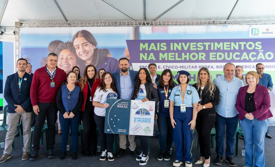 Nova estrutura do Colégio Profa. Rosa Frederica Johnson é entregue à comunidade de Almirante Tamandaré,com investimento de R$ 1,1 milhões do Governo do Estado