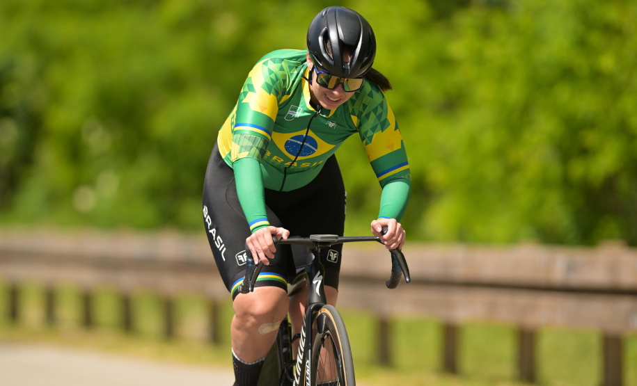 Com apoio do Proesporte, paranaense Victoria Barbosa conquista título geral da Copa do Mundo de Paraciclismo