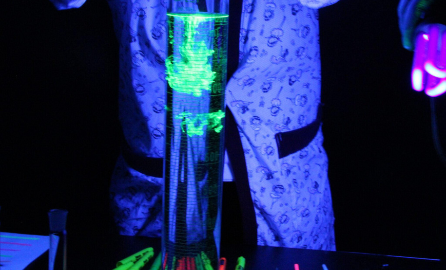 Museu de Ciências Naturais da Unicentro promove “Noite Luminescente” com oficinas