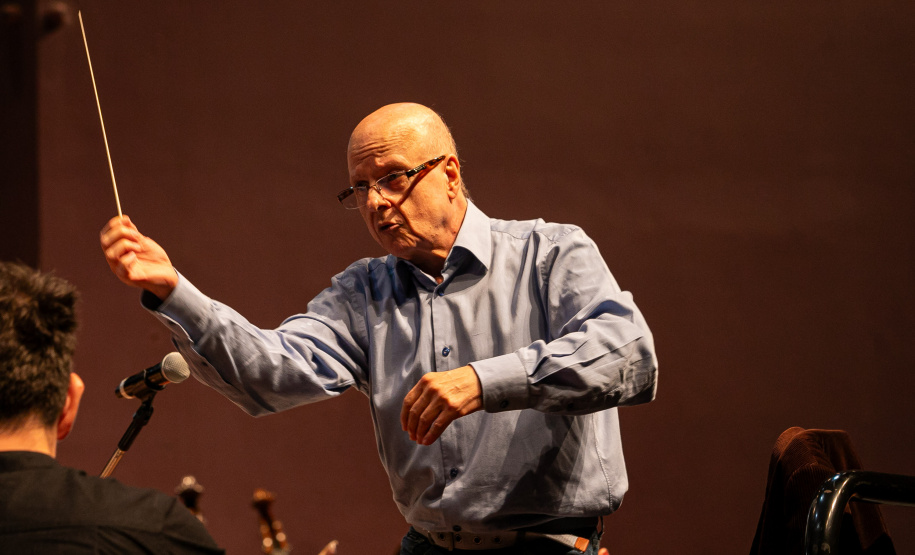 Unidos pelo amor à música: histórias de quem dá vida à Orquestra Sinfônica do Paraná