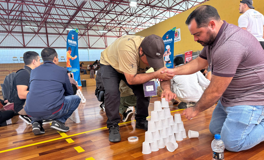 SETR - Ação de empregos em Curitiba usou modelo das Olimpíadas de Paris e teve mais de 100 participantes